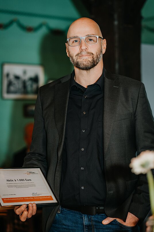 | © Gina Kühn - Vertelln Neuaktionär Marco Müller